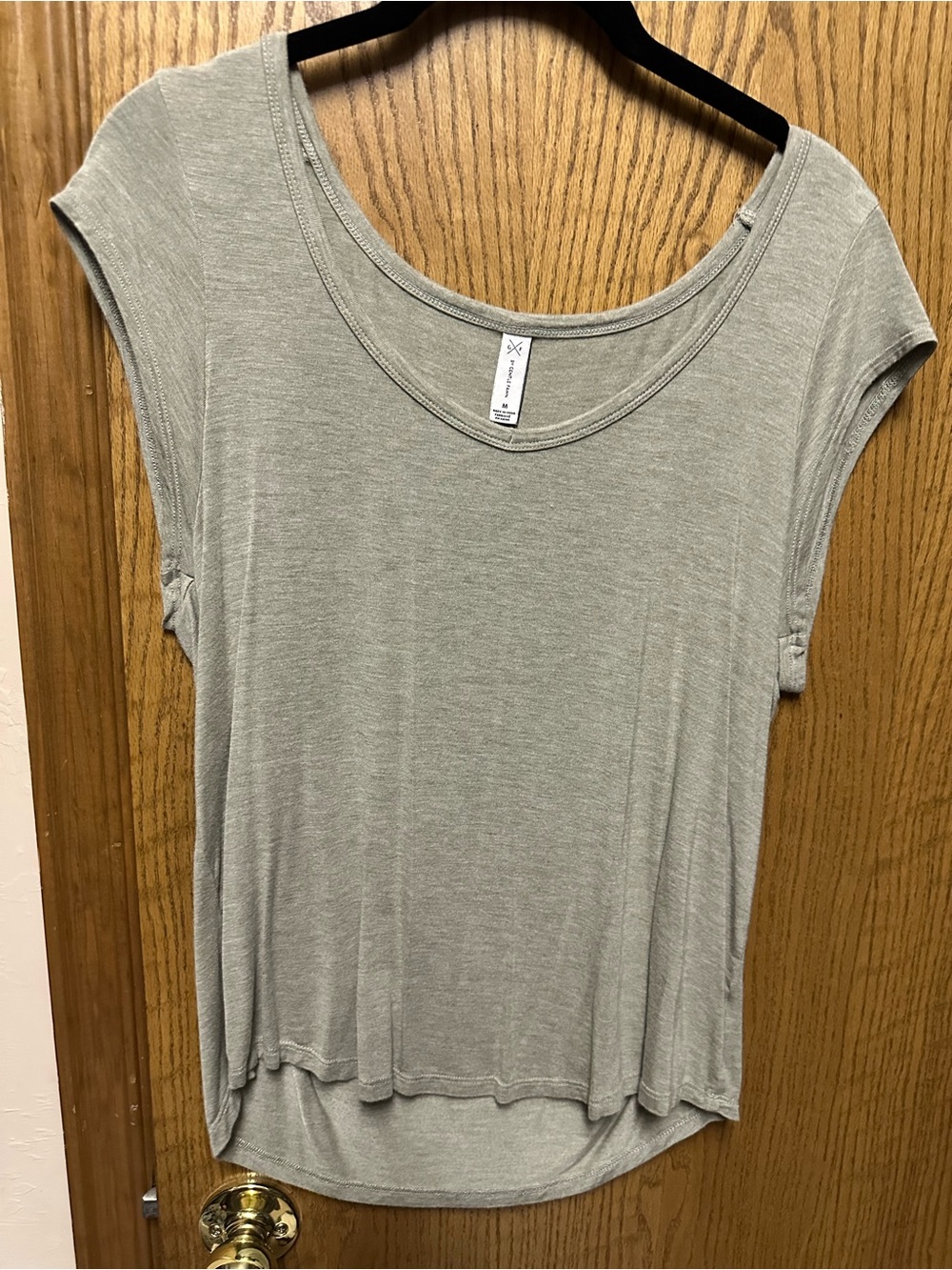 Gentle Fawn Light Heathered Green Scoop Neck Short Sleeve Tee - Picture 1 of 4